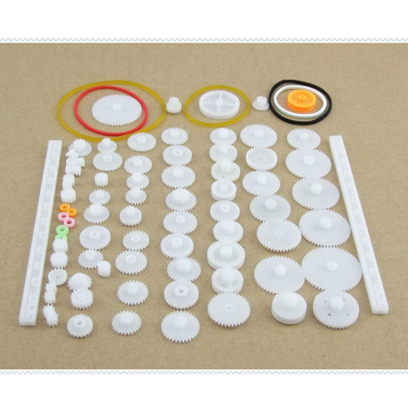 75 Piece Plastic Gear Set