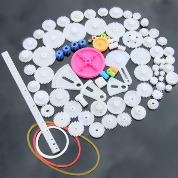 85 Piece Plastic Gear Set