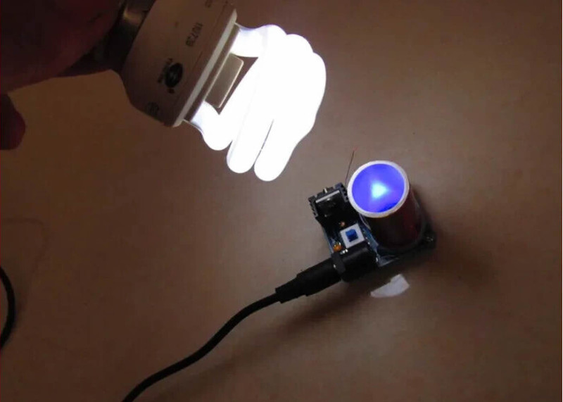 Mini Tesla Kit BD243 Demonte