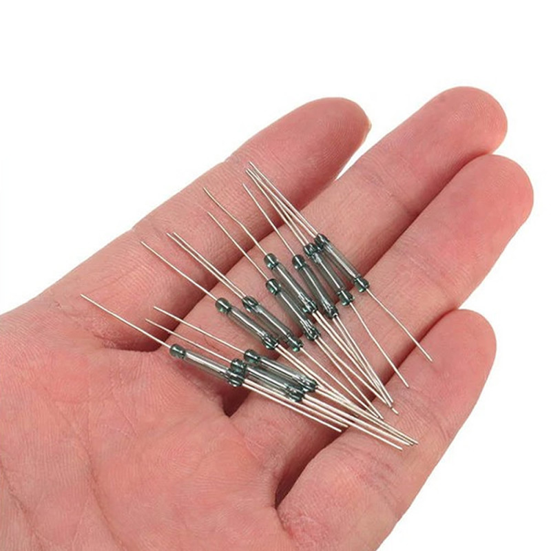 Reed Relay 3 Pin