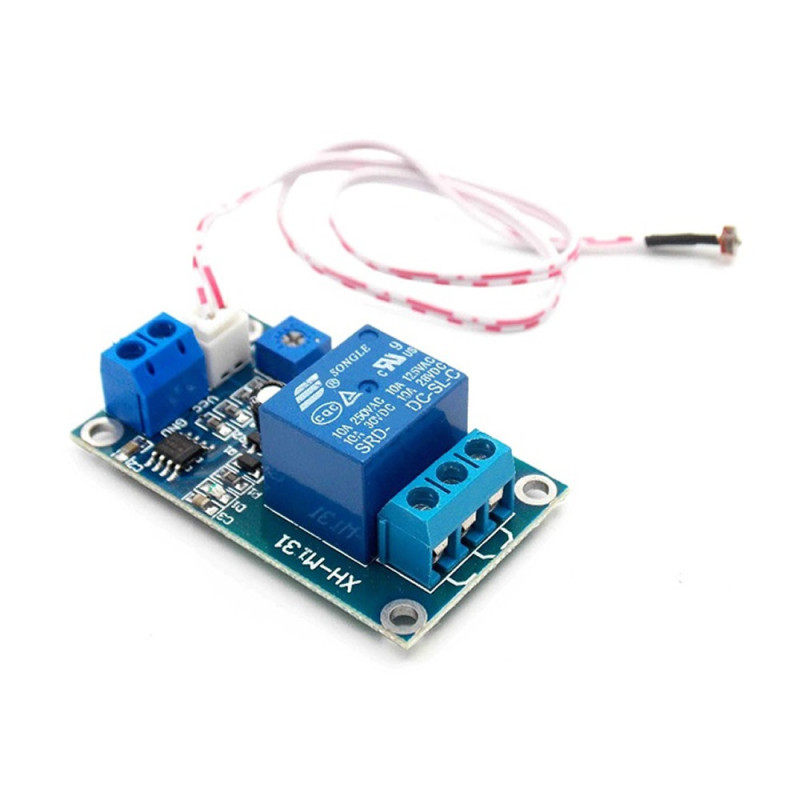 XH-M131 12V Ldr Light Controlled Relay