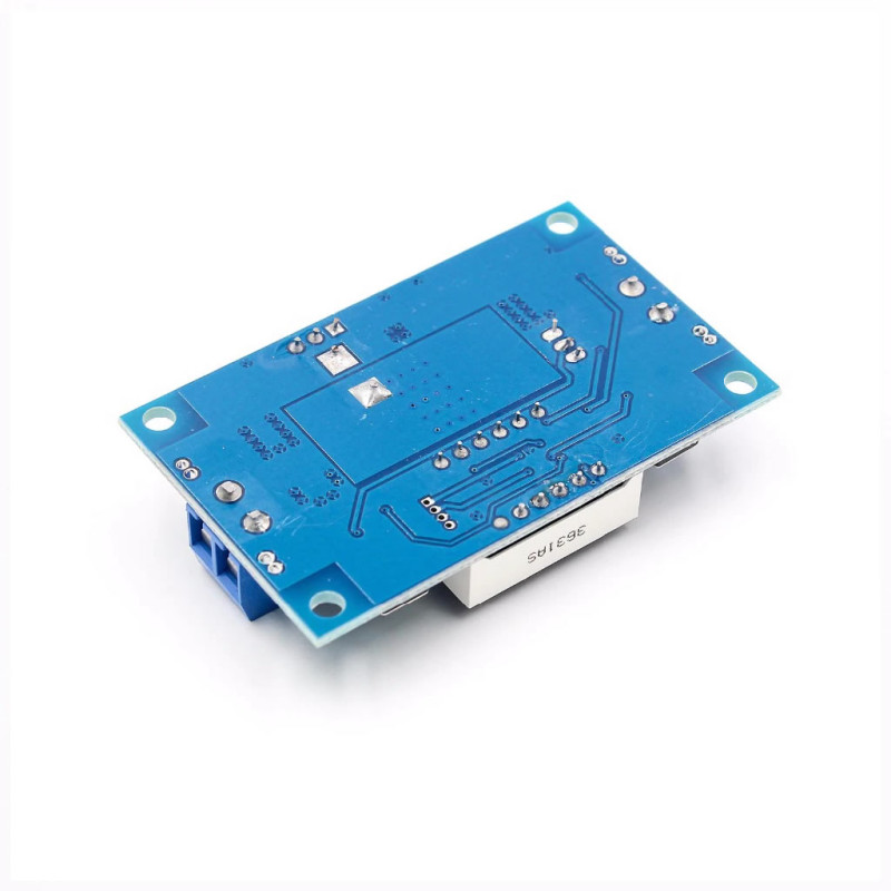 XL4015 5A Step-Down Converter with Voltmeter
